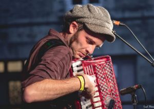 Festival des chanteurs de rue et Foire Saint Martin @ Quintin